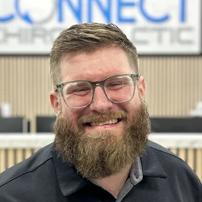 Chiropractor Wauwatosa WI Zachary Bartelt